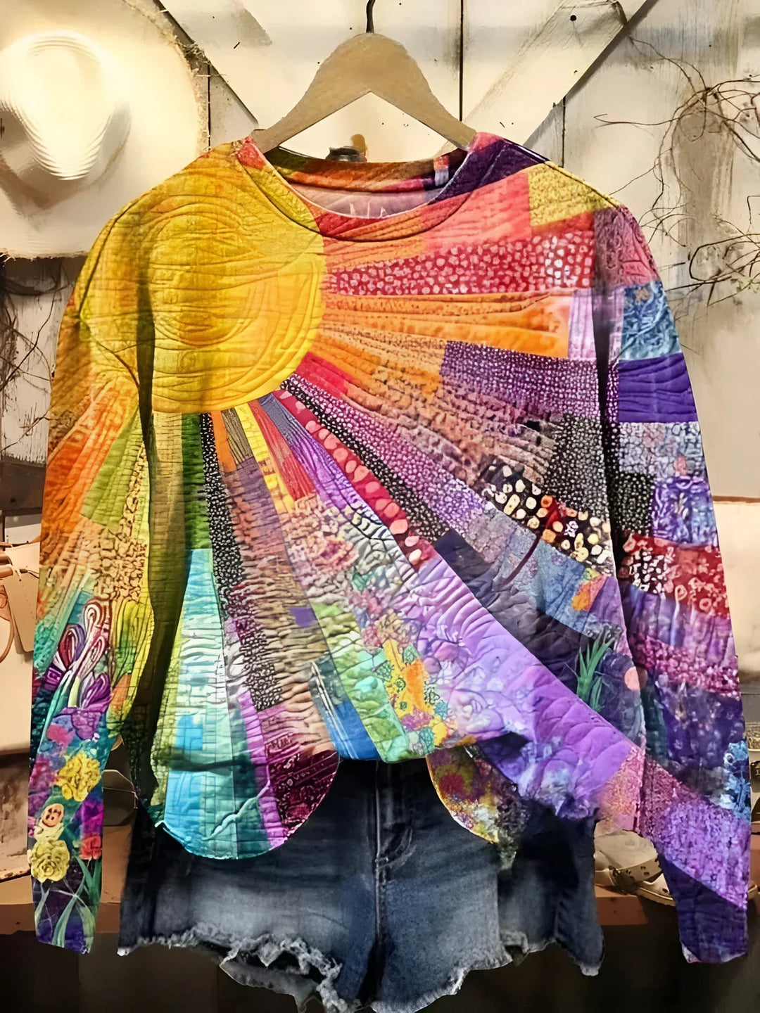 Lenor™ | Sun Collage Sweatshirt