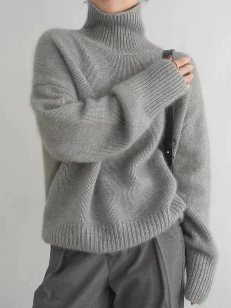 Dafne™ | Comfortable and Versatile Turtleneck