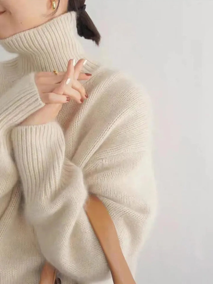 Dafne™ | Comfortable and Versatile Turtleneck