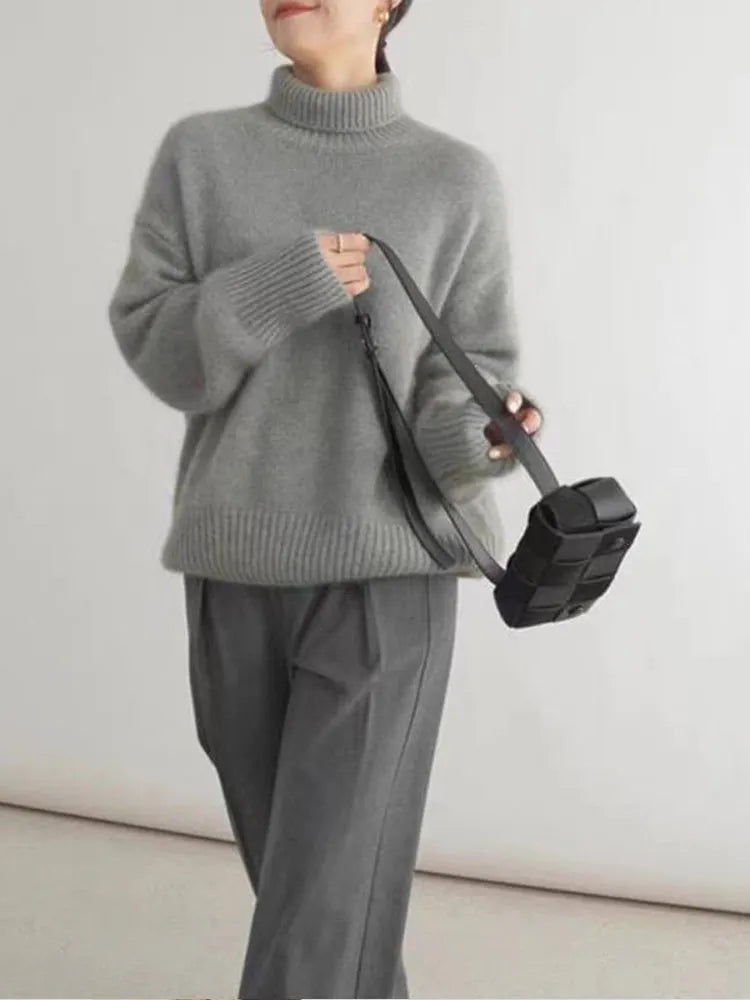 Dafne™ | Comfortable and Versatile Turtleneck