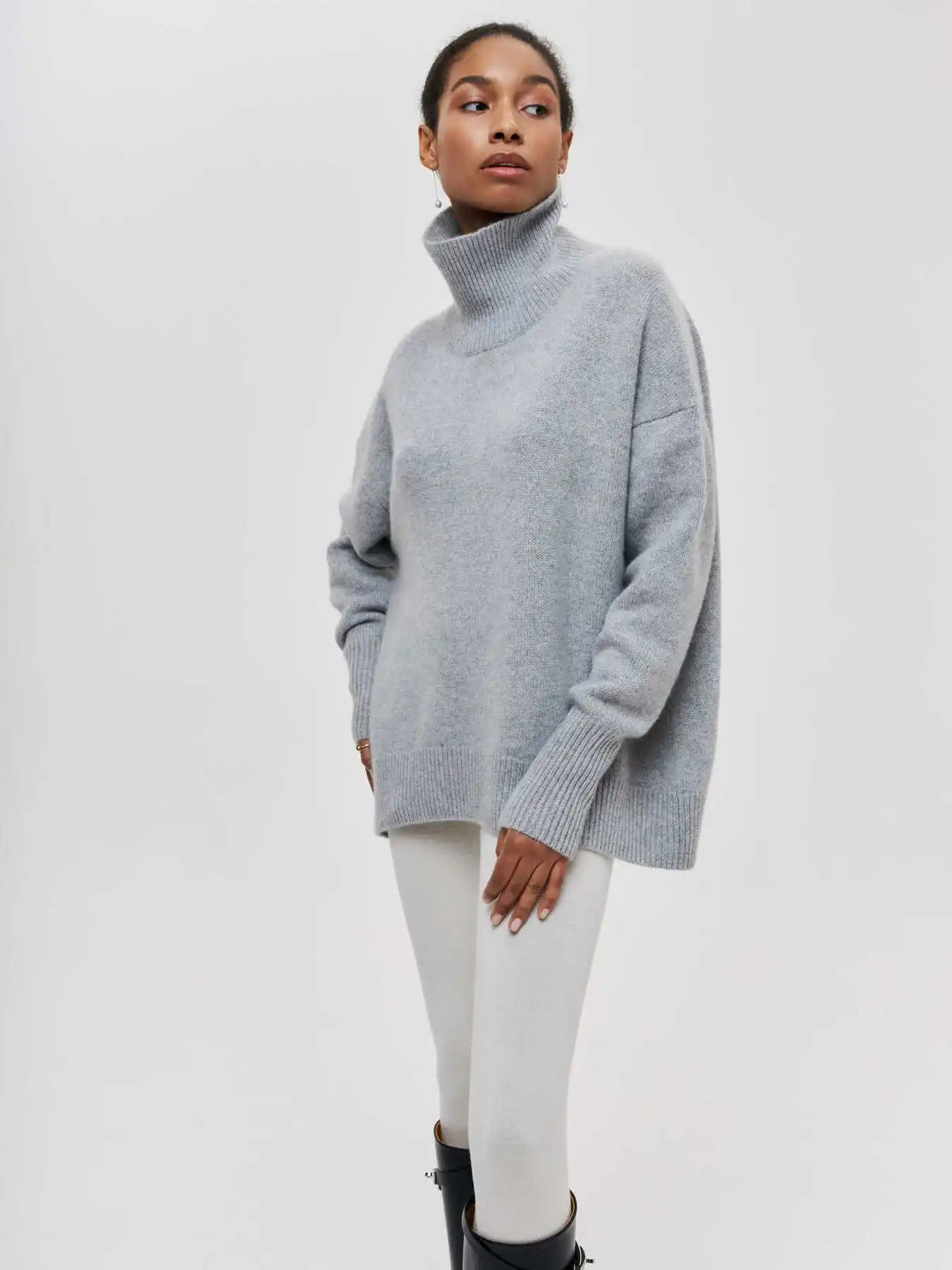 Lara™ | Sophisticated Oversized Turtleneck