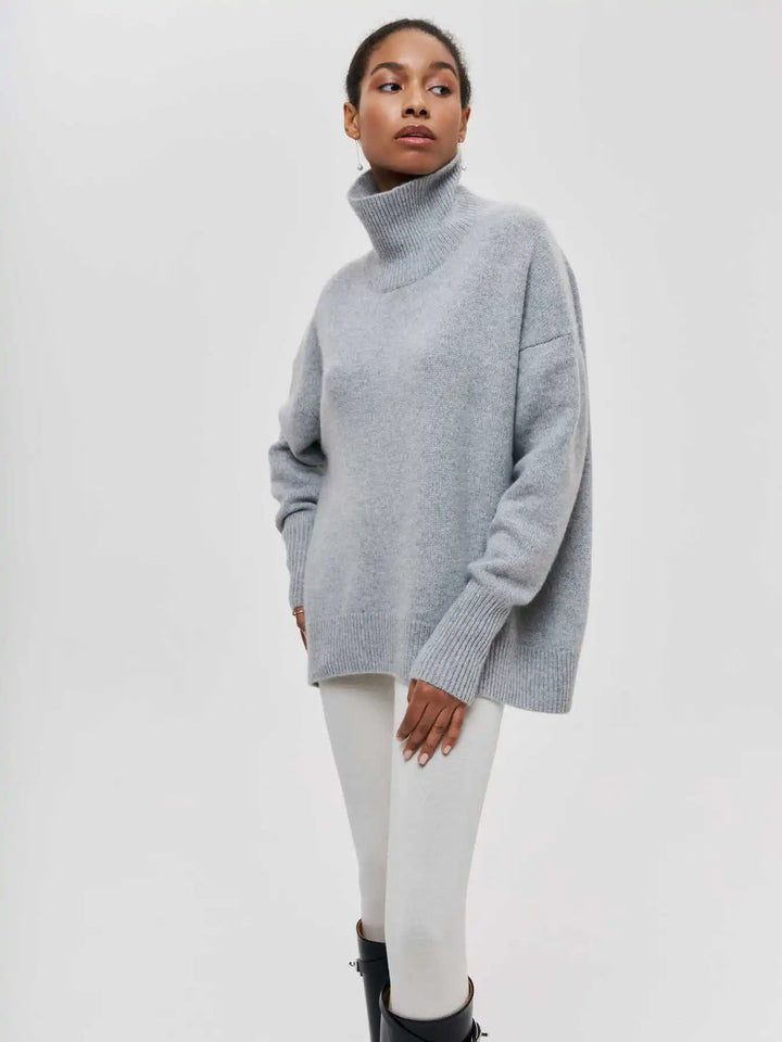 Lara™ | Sophisticated Oversized Turtleneck