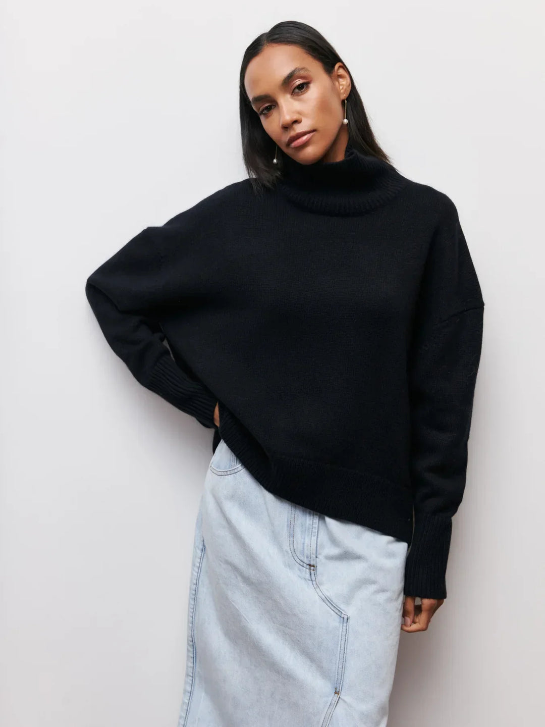 Lara™ | Sophisticated Oversized Turtleneck